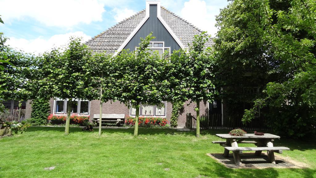 Boerderij De Fryhof Bed and Breakfast Grootschermer Exterior foto