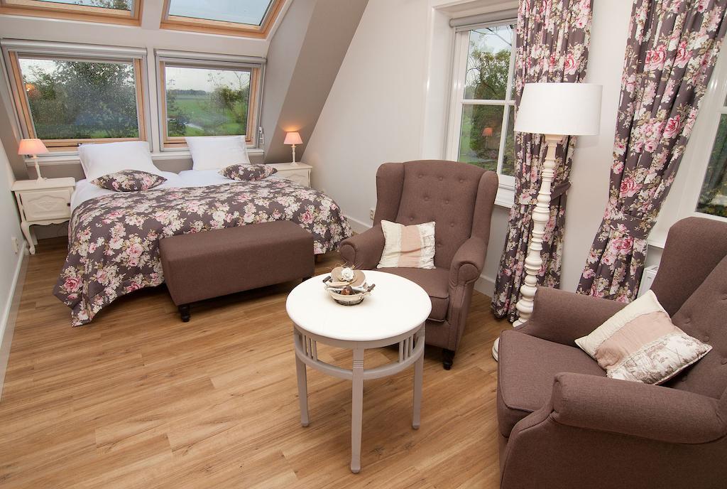 Boerderij De Fryhof Bed and Breakfast Grootschermer Habitación foto