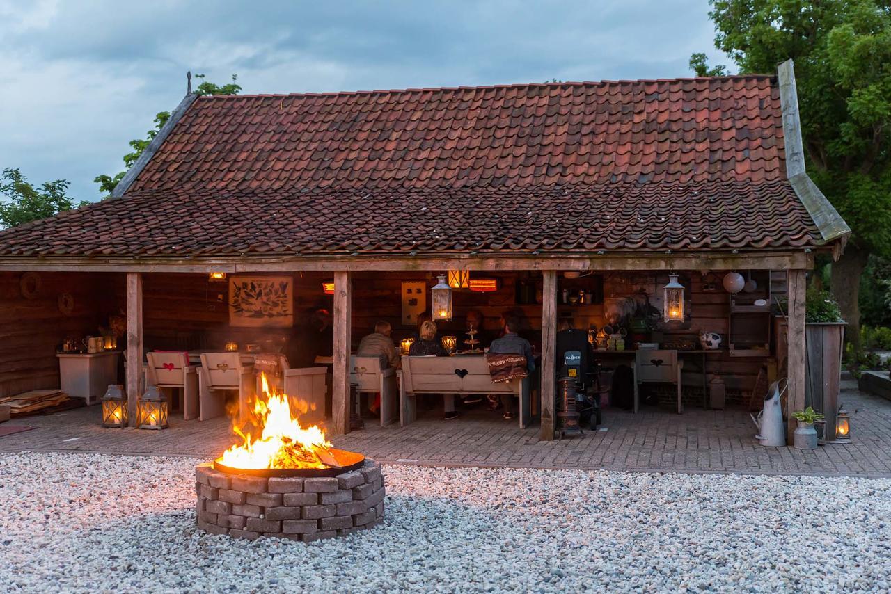 Boerderij De Fryhof Bed and Breakfast Grootschermer Exterior foto